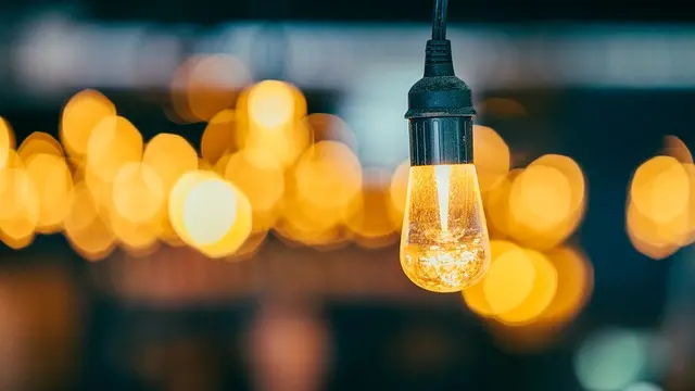 Come Realizzare una Lampada Fai-da-te: Guida Passo Passo