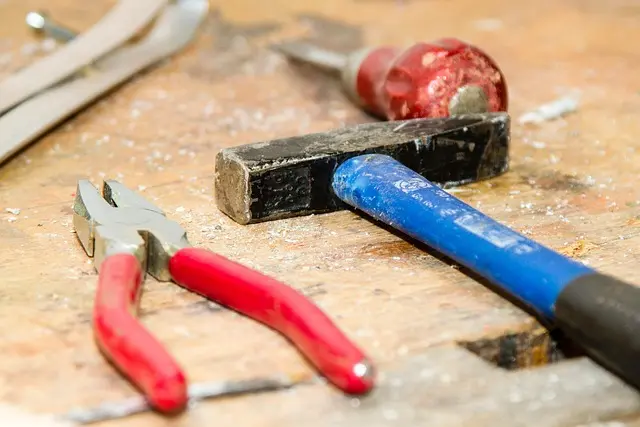 Come Scegliere i Giusti Attrezzi per il Fai-da-te: Guida Completa