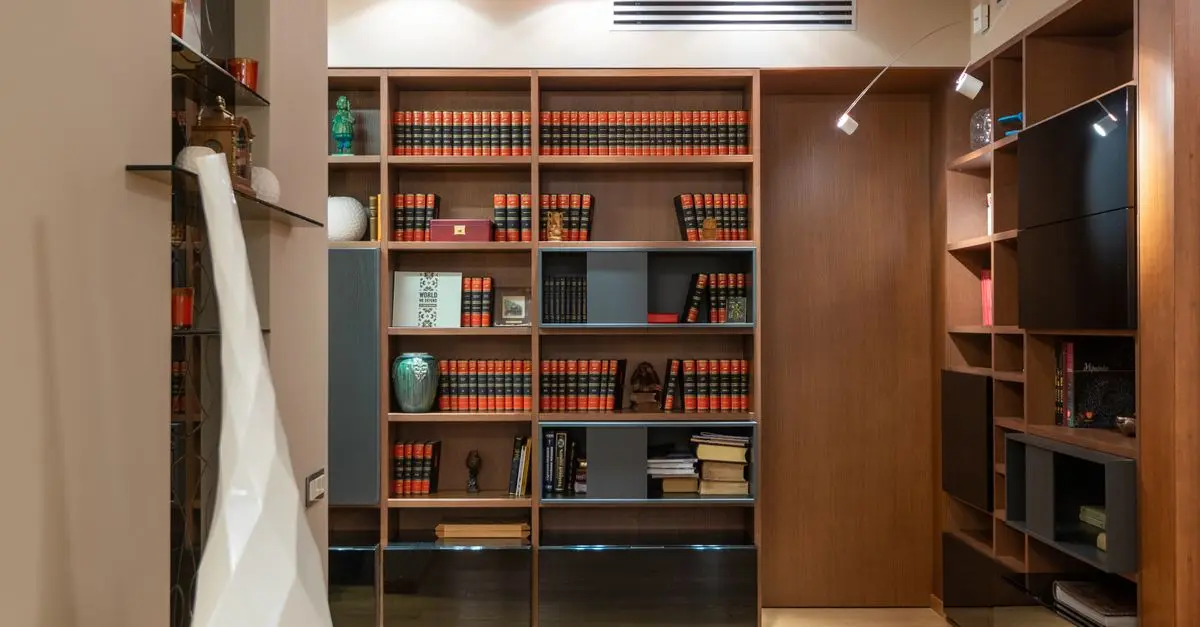 Come Costruire una Libreria Sospesa
