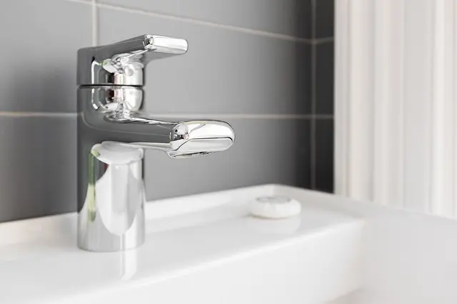 10 Consigli Fai-da-te per Ristrutturare la Tua Casa con Stile
