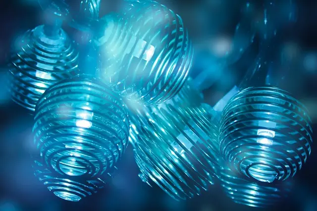 Come Creare un Sistema di Illuminazione Fai-da-te per il Giardino
